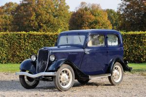 1932 Ford Model Y Saloon